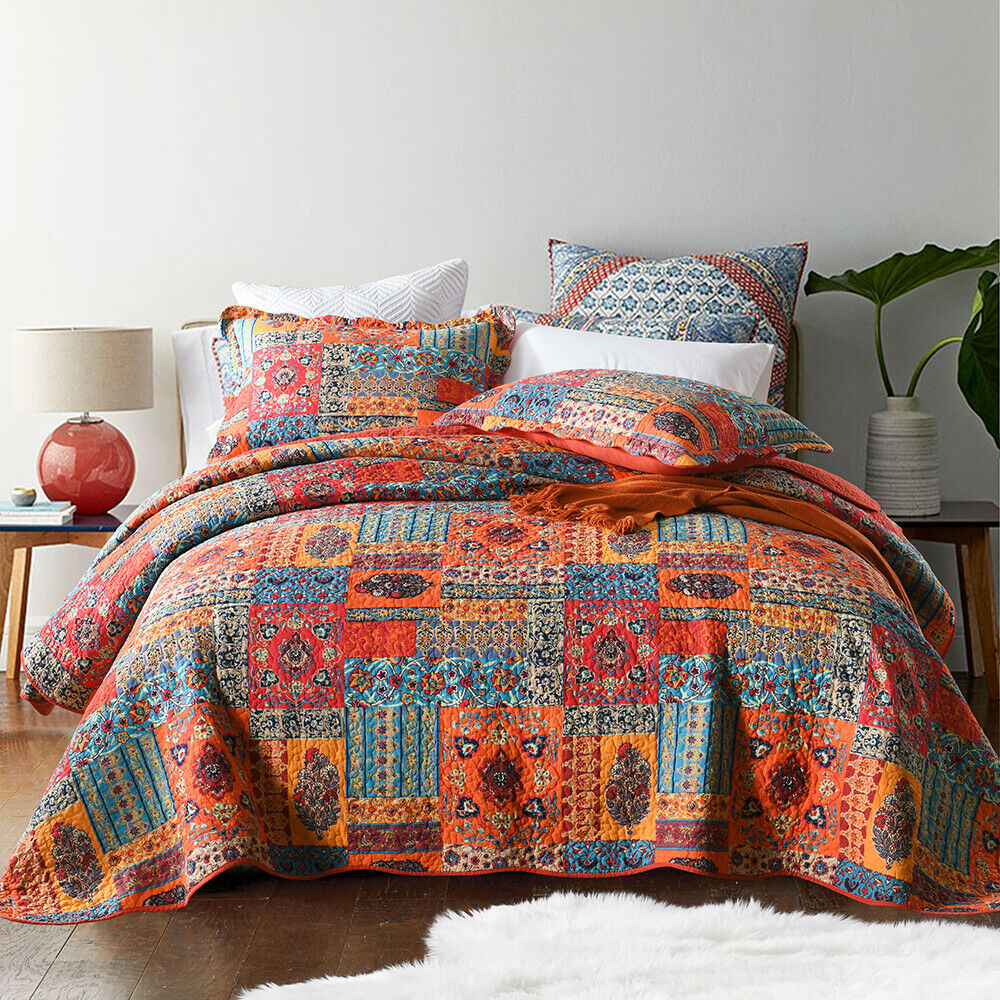 100% cotton Patchwork Coverlet Bedspread with vintage pattern