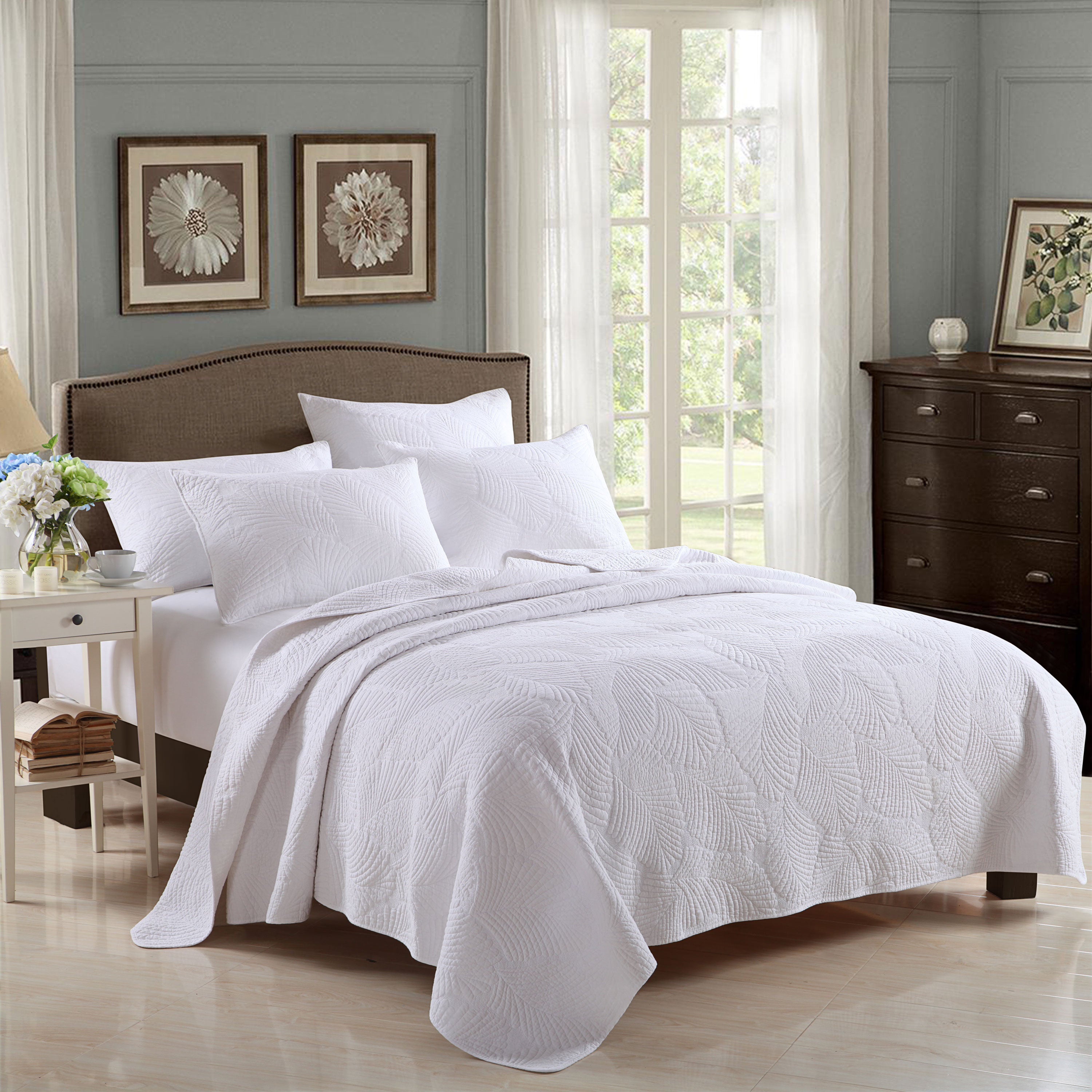 100% Cotton Patchwork Coverlet Set - Palm Leaves White – coverlet heaven