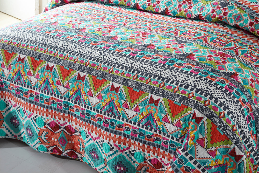 Bohemian Green Coverlet Set
