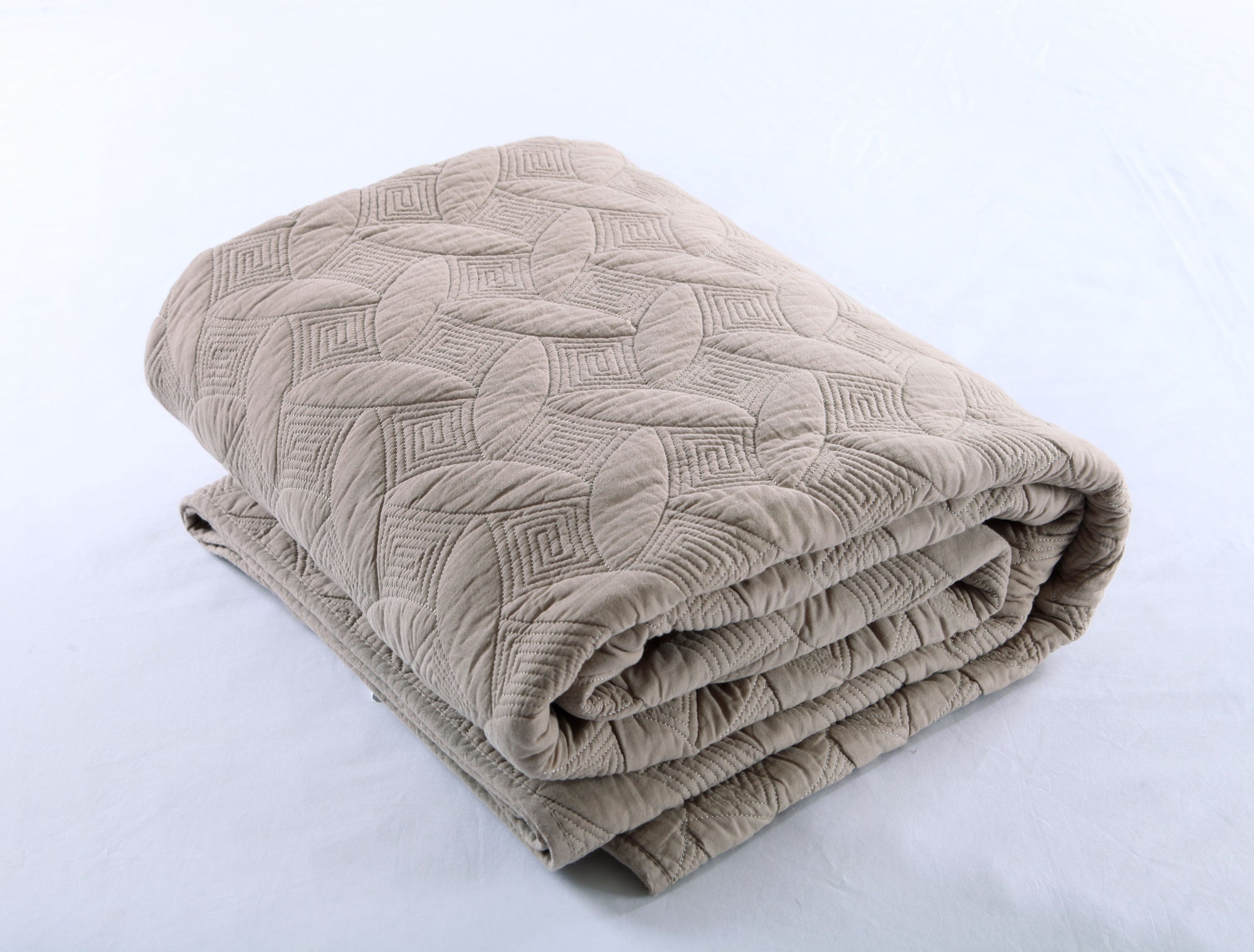 Clover Brown Coverlet Set